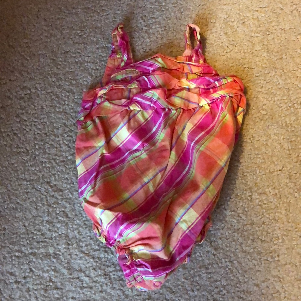 Baby girl carter onesie size 9 months